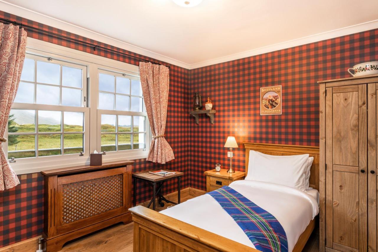 Cluanie Inn Glenmoriston Zewnętrze zdjęcie
