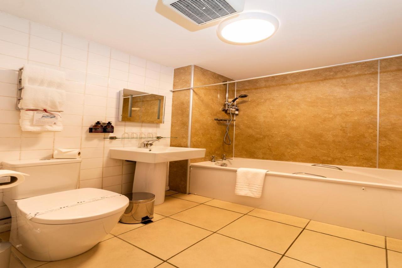 Cluanie Inn Glenmoriston Zewnętrze zdjęcie
