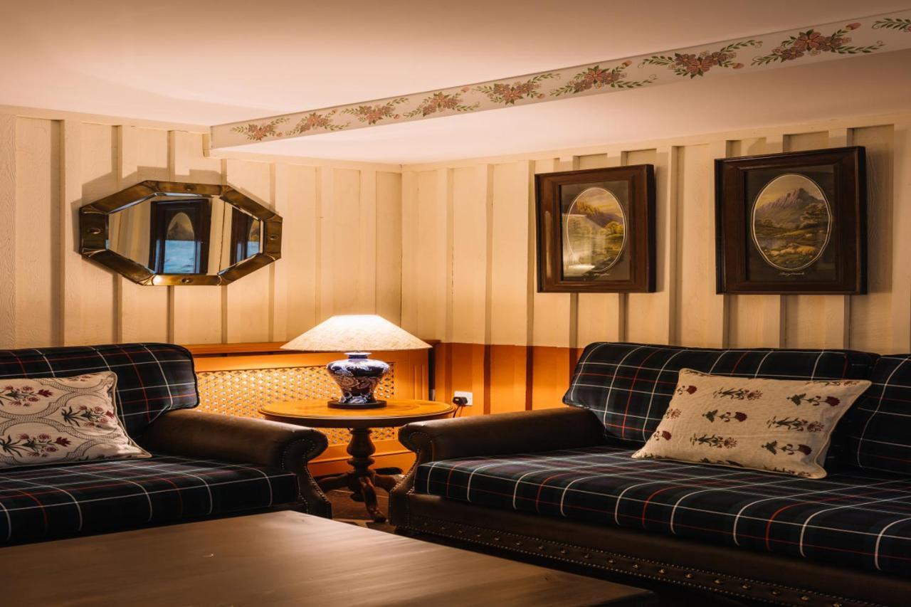 Cluanie Inn Glenmoriston Zewnętrze zdjęcie
