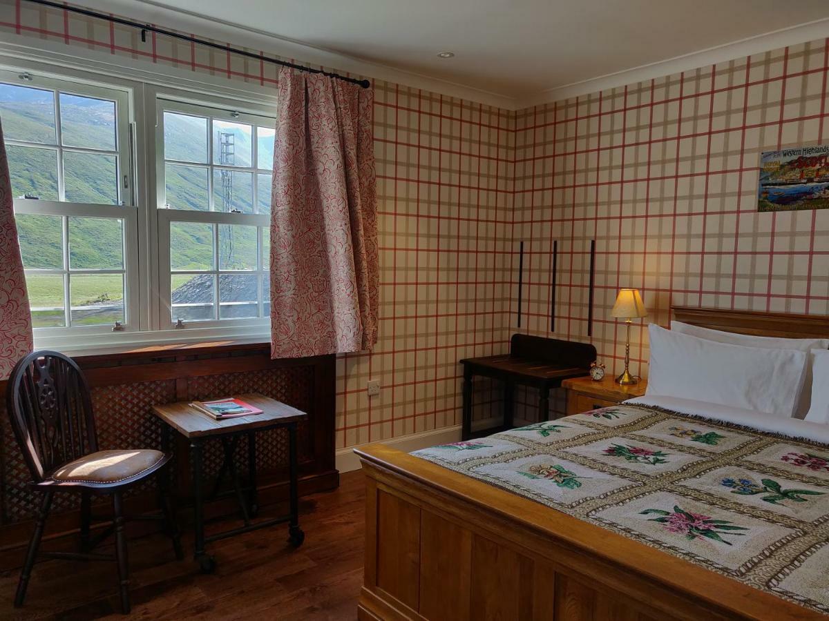 Cluanie Inn Glenmoriston Zewnętrze zdjęcie